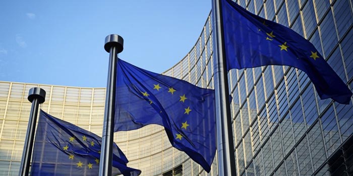 Banderas de la UE en el Parlamento Europeo